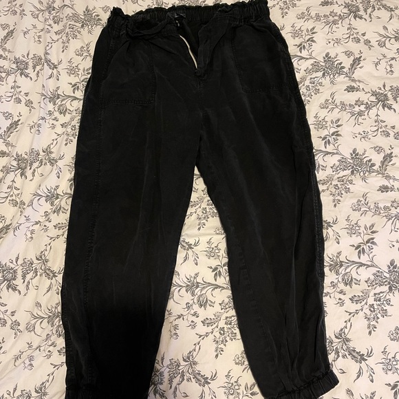 AE black joggers - Picture 1 of 3